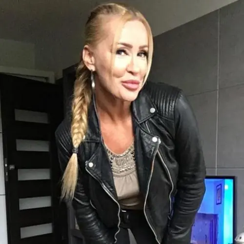 6iinvollerblute image 0