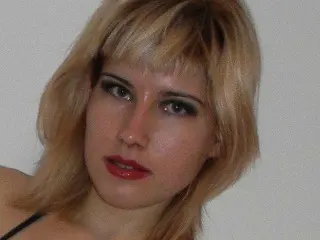 TinaFerreira image 1